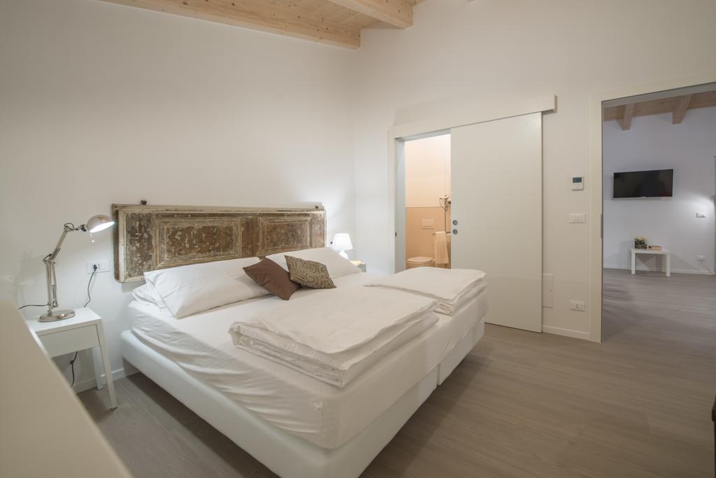 La Gazza Ladra Apartments - Garda Chill Out Drena Bagian luar foto