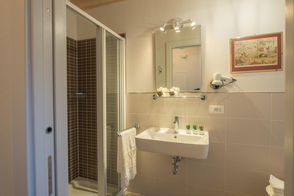 La Gazza Ladra Apartments - Garda Chill Out Drena Bagian luar foto