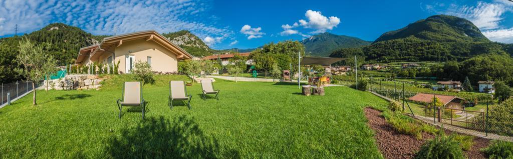 La Gazza Ladra Apartments - Garda Chill Out Drena Bagian luar foto