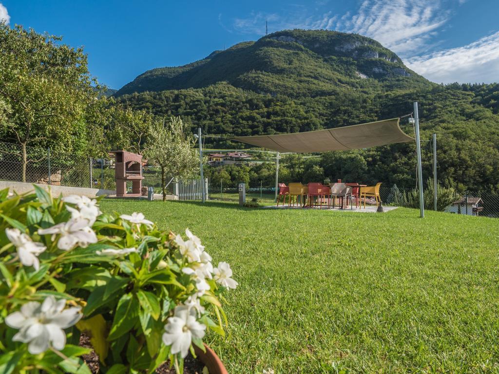 La Gazza Ladra Apartments - Garda Chill Out Drena Bagian luar foto